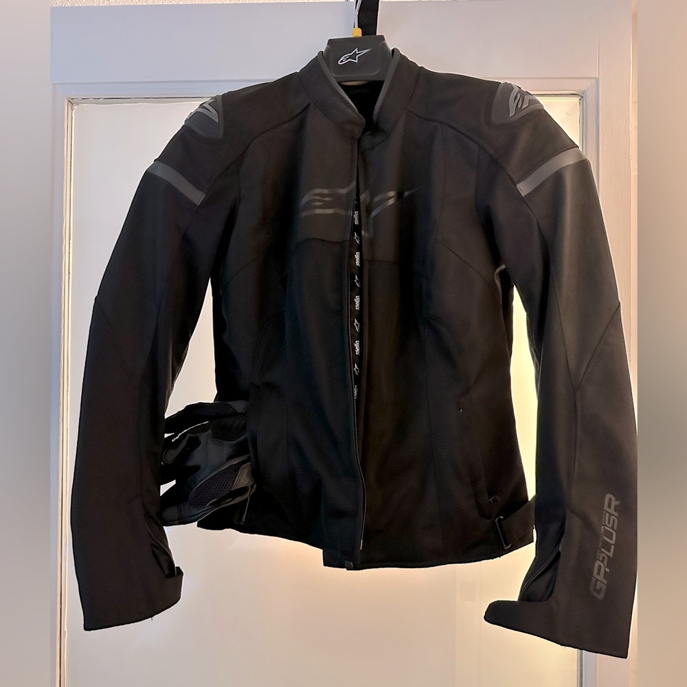 Alpine Black Motorcycle Jacket and Gloves Bundle - Size Small